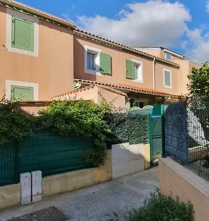 Les Mas Du Soleil Apartment